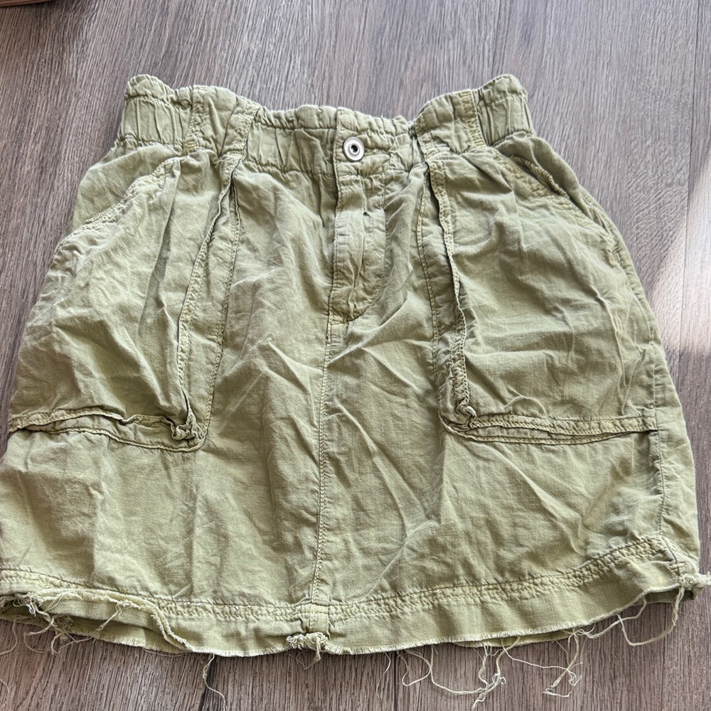 Zara Khaki Buttoned Skirt